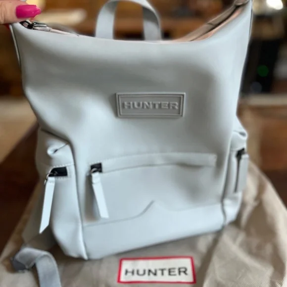 Hunter Rubberized leather backpack - Picture 2 of 6